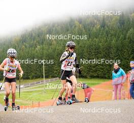 08.10.2022, Arcon, France (FRA): Gabrielle Poitevin (FRA), Lena Evrard (FRA), (l-r) - French Summer Championships Cross-Country, sprint, Arcon (FRA). www.nordicfocus.com. © Thibaut/NordicFocus. Every downloaded picture is fee-liable.