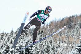 08.01.2022, Val di Fiemme, Italy (ITA): Alessandro Pittin (ITA) - FIS world cup nordic combined men, individual gundersen HS106/10km, Val di Fiemme (ITA). www.nordicfocus.com. © Volk/NordicFocus. Every downloaded picture is fee-liable.