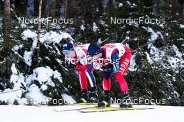 15.01.2022, Klingenthal, Germany (GER): Einar Luraas Oftebro (NOR), Sora Yachi (JPN), (l-r)  - FIS world cup nordic combined men, individual gundersen HS140/10km, Klingenthal (GER). www.nordicfocus.com. © Volk/NordicFocus. Every downloaded picture is fee-liable.
