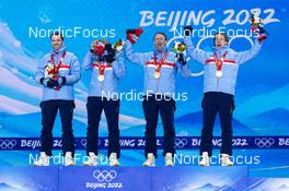 18.02.2022, Beijing, China (CHN): Espen Bjoernstad (NOR), Espen Andersen (NOR), Jens Luraas Oftebro (NOR), Joergen Graabak (NOR), (l-r) - XXIV. Olympic Winter Games Beijing 2022, nordic combined men, medals, Beijing (CHN). www.nordicfocus.com. © Thibaut/NordicFocus. Every downloaded picture is fee-liable.