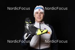 29.11.2022, Lillehammer, Norway (NOR): Erik Valnes (NOR) - FIS world cup cross-country, photoshooting, Lillehammer (NOR). www.nordicfocus.com. © Thibaut/NordicFocus. Every downloaded picture is fee-liable.