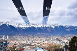04.01.2022, Innsbruck, Austria (AUT): industry feature: fluege.de ski at lift off - FIS world cup ski jumping men, four hills tournament, individual HS130, Innsbruck (AUT). www.nordicfocus.com. © Reichert/NordicFocus. Every downloaded picture is fee-liable.