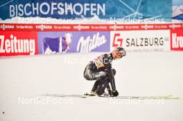 09.01.2022, Bischofshofen, Austria (AUT): Karl Geiger (GER) - FIS world cup ski jumping men, team HS142, Bischofshofen (AUT). www.nordicfocus.com. © Reichert/NordicFocus. Every downloaded picture is fee-liable.