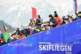 18.03.2022, Oberstdorf, Germany (GER): feature: fans - FIS world cup ski flying men, training, Oberstdorf (GER). www.nordicfocus.com. © Reichert/NordicFocus. Every downloaded picture is fee-liable