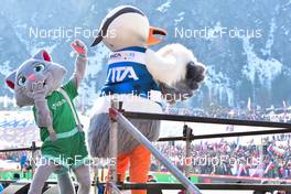 26.03.2022, Planica, Slovenia (SLO): feature: dancing mascots - FIS world cup ski jumping men, team HS240, Planica (SLO). www.nordicfocus.com. © Reichert/NordicFocus. Every downloaded picture is fee-liable.