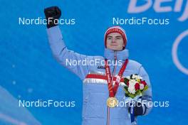 13.02.2022, Beijing, China (CHN): Marius Lindvik (NOR) - XXIV. Olympic Winter Games Beijing 2022, ski jumping men, medals, Beijing (CHN). www.nordicfocus.com. © Thibaut/NordicFocus. Every downloaded picture is fee-liable.
