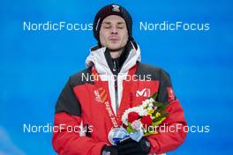 08.02.2022, Beijing, China (CHN): Manuel Fettner (AUT) - XXIV. Olympic Winter Games Beijing 2022, ski jumping men, medals, Beijing (CHN). www.nordicfocus.com. © Thibaut/NordicFocus. Every downloaded picture is fee-liable.