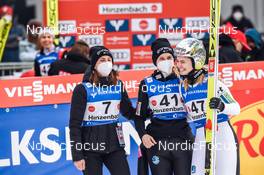 26.02.2022, Hinzenbach, Austria (AUT): Katra Komar (SLO), Spela Rogelj (SLO), Nika Kriznar (SLO) - FIS world cup ski jumping women, individual HS90, Hinzenbach (AUT). www.nordicfocus.com. © Tumashov/NordicFocus. Every downloaded picture is fee-liable.