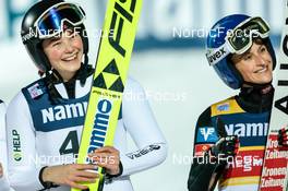 04.12.2022, Lillehammer, Norway (NOR): Silje Opseth (NOR), Eva Pinkelnig (AUT), (l-r)  - FIS world cup ski jumping women, individual HS140, Lillehammer (NOR). www.nordicfocus.com. © Modica/NordicFocus. Every downloaded picture is fee-liable.