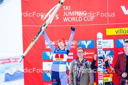 29.12.2022, Villach, Austria (AUT): Katharina Althaus (GER), (l-r) - FIS world cup ski jumping women, individual HS98, Villach (AUT). www.nordicfocus.com. © Thibaut/NordicFocus. Every downloaded picture is fee-liable.