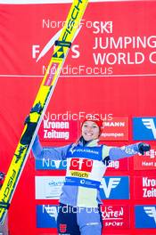 29.12.2022, Villach, Austria (AUT): Katharina Althaus (GER), (l-r) - FIS world cup ski jumping women, individual HS98, Villach (AUT). www.nordicfocus.com. © Thibaut/NordicFocus. Every downloaded picture is fee-liable.