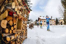 22.01.2022, Zuoz Switzerland (SUI): Kasper Stadaas (NOR), Didrik Toenseth (NOR), Stian Hoelgaard (NOR), (l-r) - Visma Ski Classics La Diagonela, Zuoz (SUI). www.nordicfocus.com. © Tumashov/NordicFocus. Every downloaded picture is fee-liable.