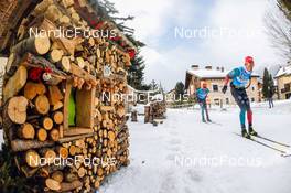 22.01.2022, Zuoz Switzerland (SUI): Paul Combey (FRA), Arnaud Du Pasquier (SUI), (l-r) - Visma Ski Classics La Diagonela, Zuoz (SUI). www.nordicfocus.com. © Tumashov/NordicFocus. Every downloaded picture is fee-liable.