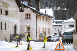 22.01.2022, Zuoz Switzerland (SUI): Britta Norgren (SWE), Anikken Gjerde Alnaes (NOR), (l-r) - Visma Ski Classics La Diagonela, Zuoz (SUI). www.nordicfocus.com. © Tumashov/NordicFocus. Every downloaded picture is fee-liable.