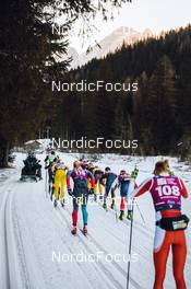 30.01.2022, Val di Fiemme, Italy (ITA): Britta Johansson Norgren (SWE), Lina Korsgren (SWE), Astrid Oeyre Slind (NOR), Kati Roivas (FIN), (l-r)  - Visma Ski Classics Marcialonga, Val di Fiemme (ITA). www.nordicfocus.com. © Modica/NordicFocus. Every downloaded picture is fee-liable.