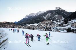 30.01.2022, Val di Fiemme, Italy (ITA): Julia Angelsioeoe (SWE), Elisa Brocard (ITA), Ingrid Hannestad (NOR), Elisa Sordello (ITA), Maria Eugenia Boccardi (ITA), Eva Vrabcova Nyvltova (CZE), (l-r)  - Visma Ski Classics Marcialonga, Val di Fiemme (ITA). www.nordicfocus.com. © Modica/NordicFocus. Every downloaded picture is fee-liable.