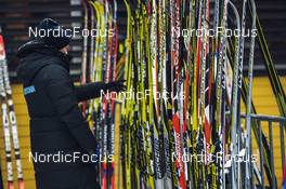 20.02.2022, Otepaeae, Estonia (EST): Feature: Ski rack - Visma Ski Classics Tartumarathon - Otepaeae (EST). www.nordicfocus.com. © Tumashov/NordicFocus. Every downloaded picture is fee-liable.