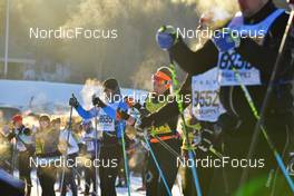 06.03.2022, Mora, Sweden (SWE): feature: start, cold - Visma Ski Classics Vasaloppet, Mora (SWE). www.nordicfocus.com. © Reichert/NordicFocus. Every downloaded picture is fee-liable.