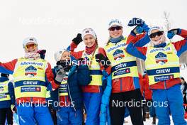02.04.2022, Setermoen-Bardufoss, Norway (NOR): Event Feature: Reistadlopet crew members celebrate- Visma Ski Classics Reistadlopet, Setermoen-Bardufoss (NOR). www.nordicfocus.com. © Osth/NordicFocus. Every downloaded picture is fee-liable.