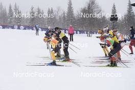 09.04.2022, Levi, Finland (FIN): Emilie Fleten (NOR), Anikken Gjerde Alnes (NOR), Lina Korsgren (SWE), Linn Soemskar (SWE), Astrid Oeyre Slind (NOR), Karolína Grohova (CZE), (l-r) - Visma Ski Classics Yllaes-Levi, Levi (FIN). www.nordicfocus.com. © Manzoni/NordicFocus. Every downloaded picture is fee-liable.