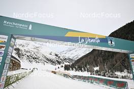 16.12.2022, Val Venosta, Italy (ITA): feature: start area - Visma Ski Classics La Venosta Criterium - Val Venosta (ITA). www.nordicfocus.com. © Reichert/NordicFocus. Every downloaded picture is fee-liable.