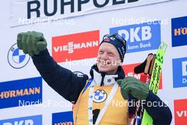 15.01.2023, Ruhpolding, Germany (GER): Johannes Thingnes Boe (NOR) with Hulk gloves - IBU World Cup Biathlon, mass men, Ruhpolding (GER). www.nordicfocus.com. © Manzoni/NordicFocus. Every downloaded picture is fee-liable.