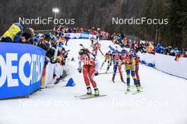 15.01.2023, Ruhpolding, Germany (GER): Lena Haecki Gross (SUI), Hanna Oeberg (SWE), (l-r) - IBU World Cup Biathlon, mass women, Ruhpolding (GER). www.nordicfocus.com. © Manzoni/NordicFocus. Every downloaded picture is fee-liable.