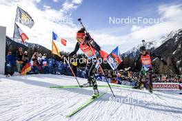 22.01.2023, Antholz, Italy (ITA): Janina Hettich (GER), Hannah Auchentaller (ITA), (l-r) - IBU World Cup Biathlon, relay women, Antholz (ITA). www.nordicfocus.com. © Manzoni/NordicFocus. Every downloaded picture is fee-liable.