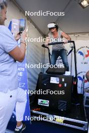 01.09.2023, Annecy, France (FRA): Event Feature: Visitors try vr alpine skiing - Martin Fourcade Nordic Festival, Annecy (FRA). www.nordicfocus.com. © Manzoni/NordicFocus. Every downloaded picture is fee-liable.