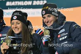 08.02.2023, Oberhof, Germany (GER): Anais Chevalier-Bouchet (FRA), Julia Simon (FRA), (l-r) - IBU World Championships Biathlon, medals, Oberhof (GER). www.nordicfocus.com. © Reichert/NordicFocus. Every downloaded picture is fee-liable.