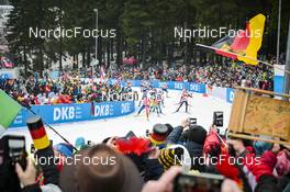 18.02.2023, Oberhof, Germany (GER): Lou Jeanmonnot (FRA), Linn Persson (SWE), Samuela Comola (ITA), Karoline Offigstad Knotten (NOR), Vanessa Voigt (GER), (l-r) - IBU World Championships Biathlon, relay women, Oberhof (GER). www.nordicfocus.com. © Reichert/NordicFocus. Every downloaded picture is fee-liable.