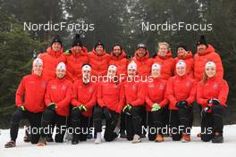 17.02.2023, Oberhof, Germany (GER): Team Canada poses with Logan Pletz (CAN), Christian Gow (CAN), Trevor Kiers (CAN), Benita Peiffer (CAN), Adam Runnalls (CAN), Emma Lunder (CAN), Nadia Moser (CAN), Emily Dickson (CAN) and the complete team staff (l-r) - IBU World Championships Biathlon, training, Oberhof (GER). www.nordicfocus.com. © Manzoni/NordicFocus. Every downloaded picture is fee-liable.