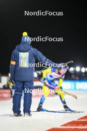 25.11.2023, Oestersund, Sweden, (SWE): Event Feature: Staff at work - IBU World Cup Biathlon, mixed relay, Oestersund (SWE). www.nordicfocus.com. © Authamayou/NordicFocus. Every downloaded picture is fee-liable.