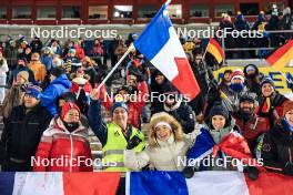 25.11.2023, Oestersund, Sweden, (SWE): Event Feature: French fans on the grandstand - IBU World Cup Biathlon, mixed relay, Oestersund (SWE). www.nordicfocus.com. © Manzoni/NordicFocus. Every downloaded picture is fee-liable.