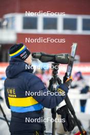 03.12.2023, Oestersund, Sweden, (SWE): Event Feature: Coach Team Sweden - IBU World Cup Biathlon, pursuit women, Oestersund (SWE). www.nordicfocus.com. © Authamayou/NordicFocus. Every downloaded picture is fee-liable.