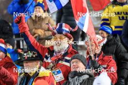 30.11.2023, Oestersund, Sweden, (SWE): Event Feature: Norwegian fan on the grandstand - IBU World Cup Biathlon, relay men, Oestersund (SWE). www.nordicfocus.com. © Manzoni/NordicFocus. Every downloaded picture is fee-liable.
