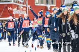 25.11.2023, Oestersund, Sweden, (SWE): Fabien Claude (FRA), Julia Simon (FRA), Sturla Holm Laegreid (NOR), Juni Arnekleiv (NOR), Hanna Oeberg (SWE), Sebastian Samuelsson (SWE), (l-r) - IBU World Cup Biathlon, single mixed relay, Oestersund (SWE). www.nordicfocus.com. © Manzoni/NordicFocus. Every downloaded picture is fee-liable.