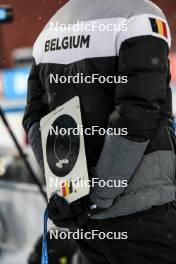 02.12.2023, Oestersund, Sweden, (SWE): Event Feature: Belgium coach holding a target board - IBU World Cup Biathlon, sprint men, Oestersund (SWE). www.nordicfocus.com. © Manzoni/NordicFocus. Every downloaded picture is fee-liable.