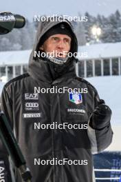 02.12.2023, Oestersund, Sweden, (SWE): Jonne Kahkonen (FIN), coach Team Italy - IBU World Cup Biathlon, sprint men, Oestersund (SWE). www.nordicfocus.com. © Manzoni/NordicFocus. Every downloaded picture is fee-liable.