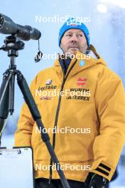 02.12.2023, Oestersund, Sweden, (SWE): Uros Velepec (SLO), coach Team Germany - IBU World Cup Biathlon, sprint men, Oestersund (SWE). www.nordicfocus.com. © Manzoni/NordicFocus. Every downloaded picture is fee-liable.