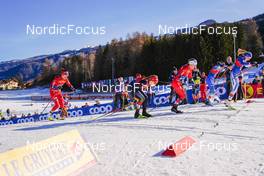 06.01.2023, Val di Fiemme, Italy (ITA): Heidi Weng (NOR), Katharina Hennig (GER), Tiril Udnes Weng (NOR), Eva Urevc (SLO), Anne Kyllonen (FIN), (l-r)  - FIS world cup cross-country, tour de ski, individual sprint, Val di Fiemme (ITA). www.nordicfocus.com. © Barbieri/NordicFocus. Every downloaded picture is fee-liable.