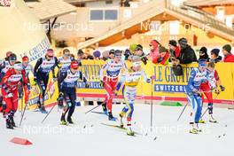 07.01.2023, Val di Fiemme, Italy (ITA): Tiril Udnes Weng (NOR), Laura Gimmler (GER), Katharina Hennig (GER), Nadine Faehndrich (SUI), Frida Karlsson (SWE), Kerttu Niskanen (FIN), (l-r)  - FIS world cup cross-country, tour de ski, mass, Val di Fiemme (ITA). www.nordicfocus.com. © Barbieri/NordicFocus. Every downloaded picture is fee-liable.