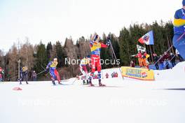 07.01.2023, Val di Fiemme, Italy (ITA): Ben Ogden (USA), Clement Parisse (FRA), Naoto Baba (JPN), Paal Golberg (NOR), (l-r)  - FIS world cup cross-country, tour de ski, mass, Val di Fiemme (ITA). www.nordicfocus.com. © Barbieri/NordicFocus. Every downloaded picture is fee-liable.