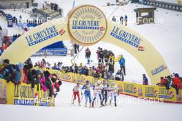 28.01.2023, Les Rousses, France (FRA): Lea Fischer (SUI), Katri Lylynpera (FIN), Emma Ribom (SWE), Hailey Swirbul (USA), Linn Svahn (SWE), (l-r)  - FIS world cup cross-country, individual sprint, Les Rousses (FRA). www.nordicfocus.com. © Thibaut/NordicFocus. Every downloaded picture is fee-liable.