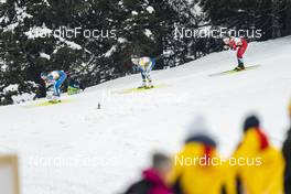 29.01.2023, Les Rousses, France (FRA): Kerttu Niskanen (FIN), Ebba Andersson (SWE), Ingvild Flugstad Oestberg (NOR), (l-r)  - FIS world cup cross-country, mass, Les Rousses (FRA). www.nordicfocus.com. © Thibaut/NordicFocus. Every downloaded picture is fee-liable.