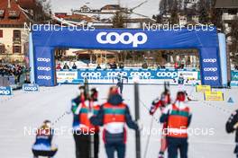 05.02.2023, Toblach, Italy (ITA): Julia Kern (USA), Jonna Sundling (SWE), (l-r)  - FIS world cup cross-country, relay, Toblach (ITA). www.nordicfocus.com. © Modica/NordicFocus. Every downloaded picture is fee-liable.
