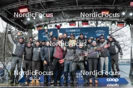 26.03.2023, Lahti, Finland (FIN): Federico Pellegrino (ITA) celebrating with the Italian Team - FIS world cup cross-country, cups, Lahti (FIN). www.nordicfocus.com. © Modica/NordicFocus. Every downloaded picture is fee-liable.