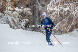 03.11.2023, Bessans, France (FRA): Hugo Lapalus (FRA) - Cross-Country training, Bessans (FRA). www.nordicfocus.com. © Authamayou/NordicFocus. Every downloaded picture is fee-liable.