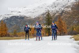 01.11.2023, Bessans, France (FRA): Théo Schely (FRA), Hugo Lapalus (FRA), Clément Parisse (FRA), (l-r) - Cross-Country training, Bessans (FRA). www.nordicfocus.com. © Authamayou/NordicFocus. Every downloaded picture is fee-liable.