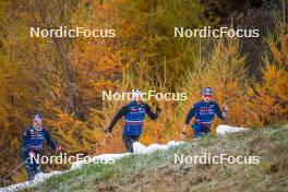 01.11.2023, Bessans, France (FRA): Richard Jouve (FRA), Clément Parisse (FRA), (l-r) - Cross-Country training, Bessans (FRA). www.nordicfocus.com. © Authamayou/NordicFocus. Every downloaded picture is fee-liable.